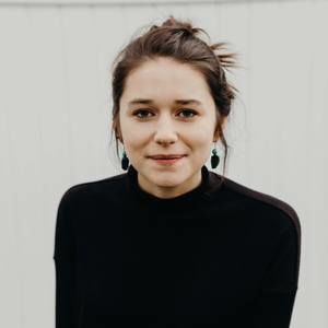 Meet your Posher, Lizzie